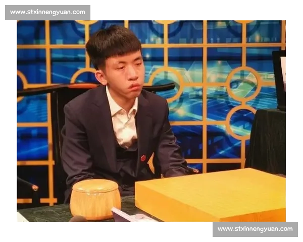 围甲第三轮王星昊逆转屠晓宇，许皓鋐弃子制胜；围乙朴文垚爆冷负赖均辅